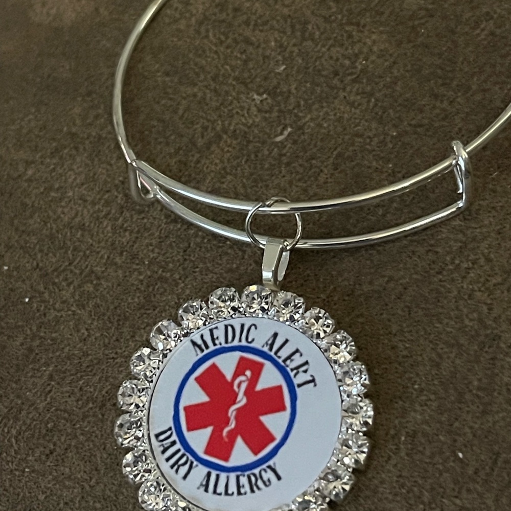 Dairy allergy bracelet